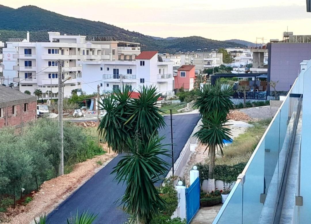 Gb Rooms Εξαμίλιο Δωμάτιο φωτογραφία
