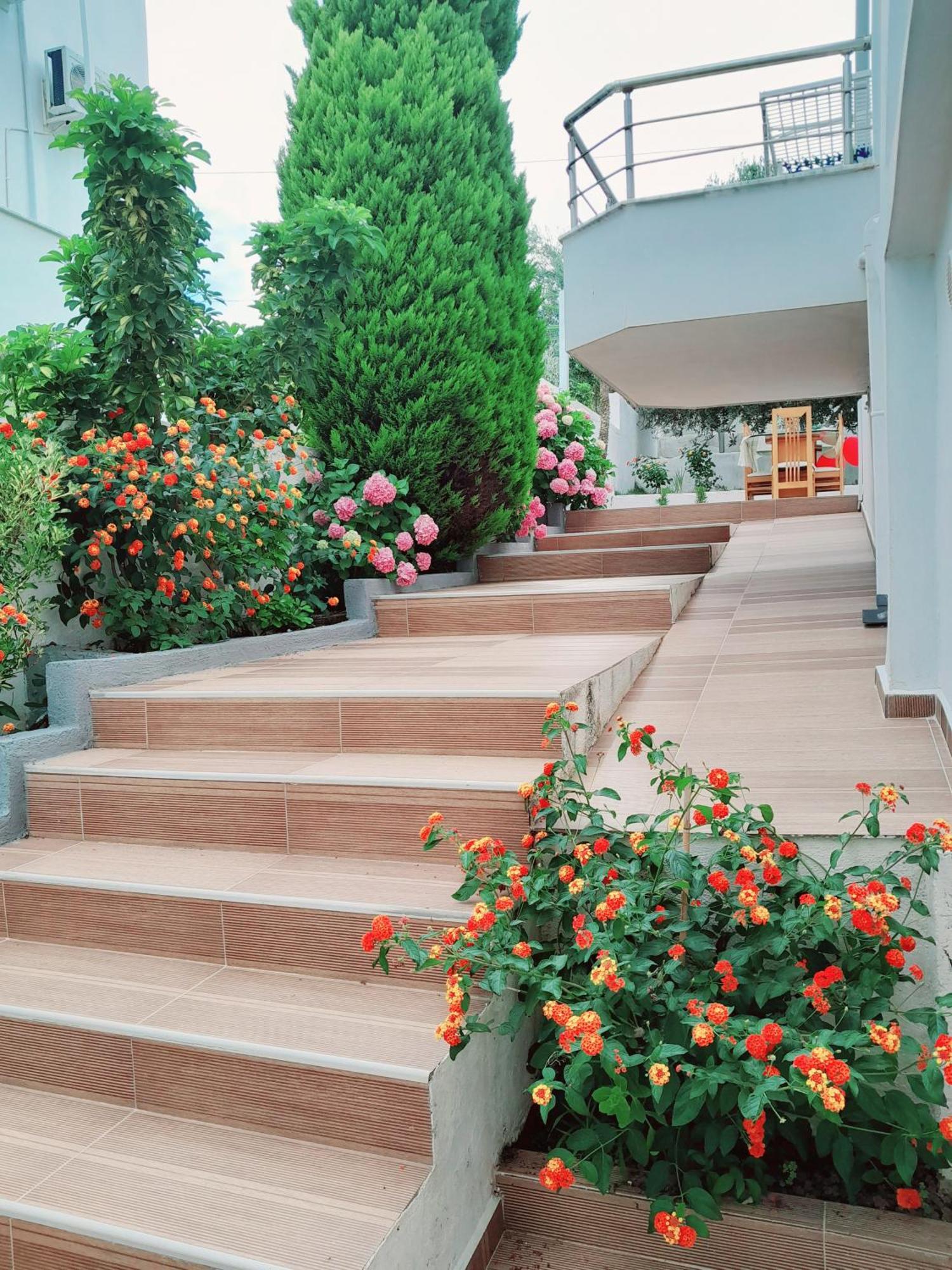 Gb Rooms Εξαμίλιο Δωμάτιο φωτογραφία
